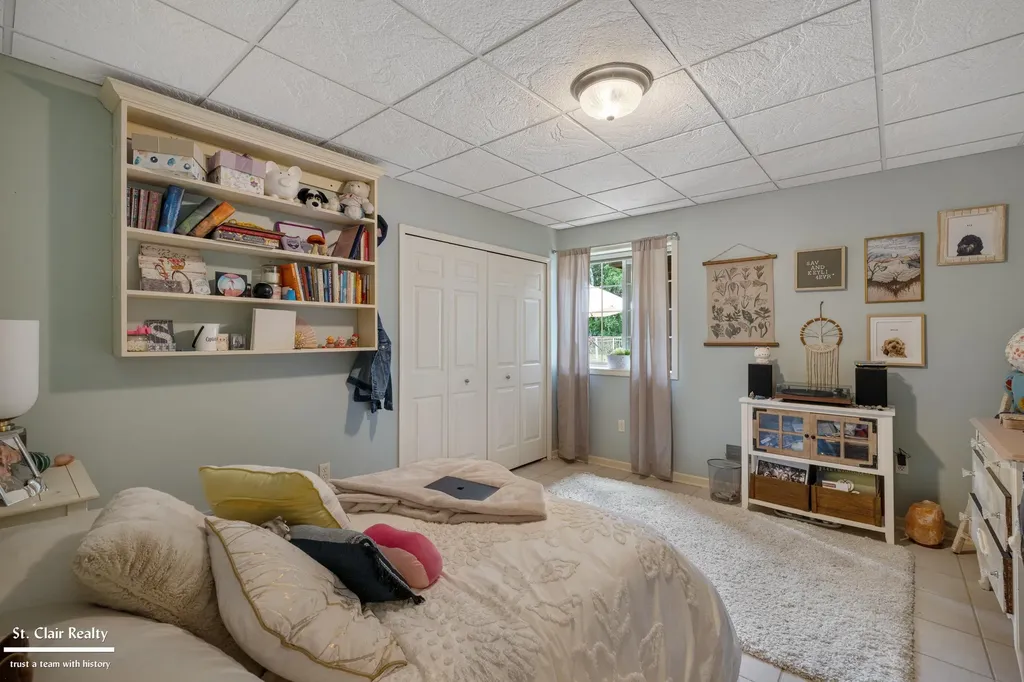 306 Hawks Nest Drive East China Township MI 48054