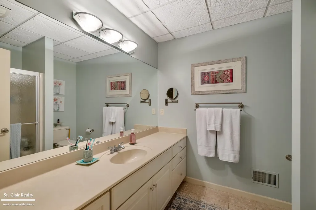 306 Hawks Nest Drive East China Township MI 48054