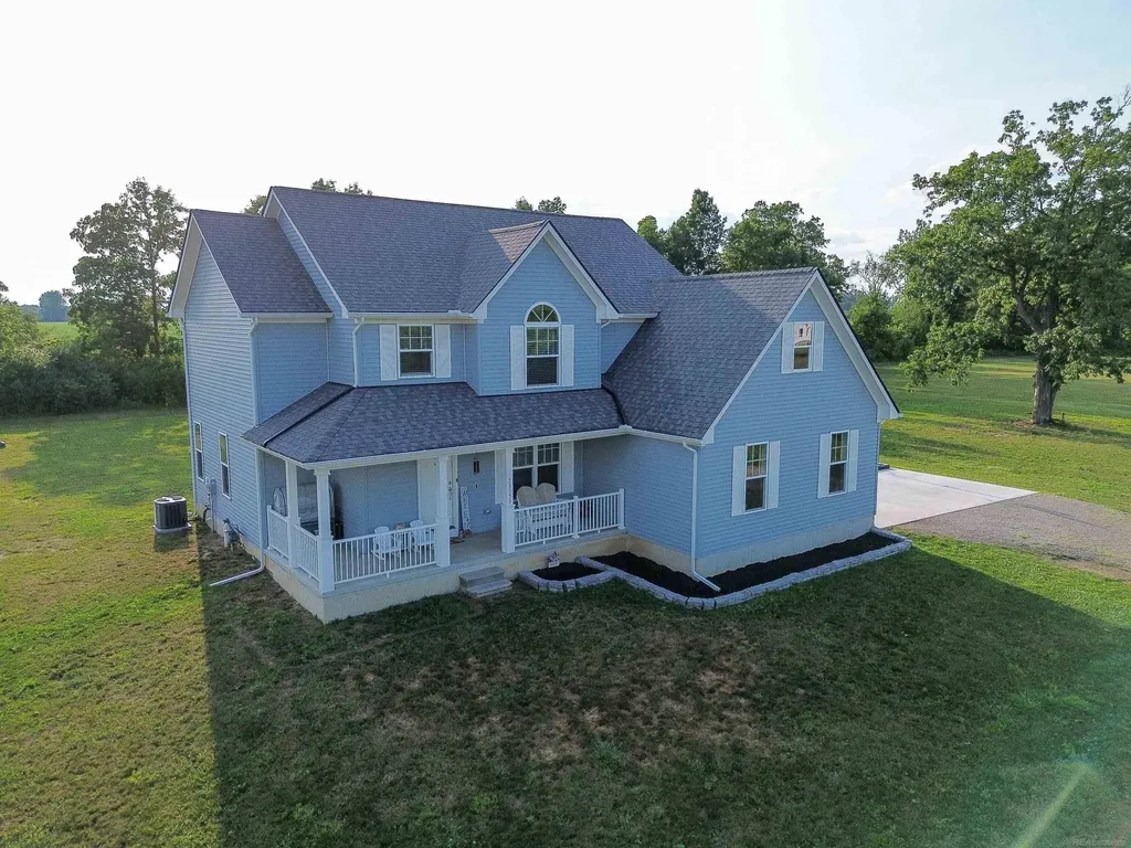 73153 Castle Court Armada Township MI 48005