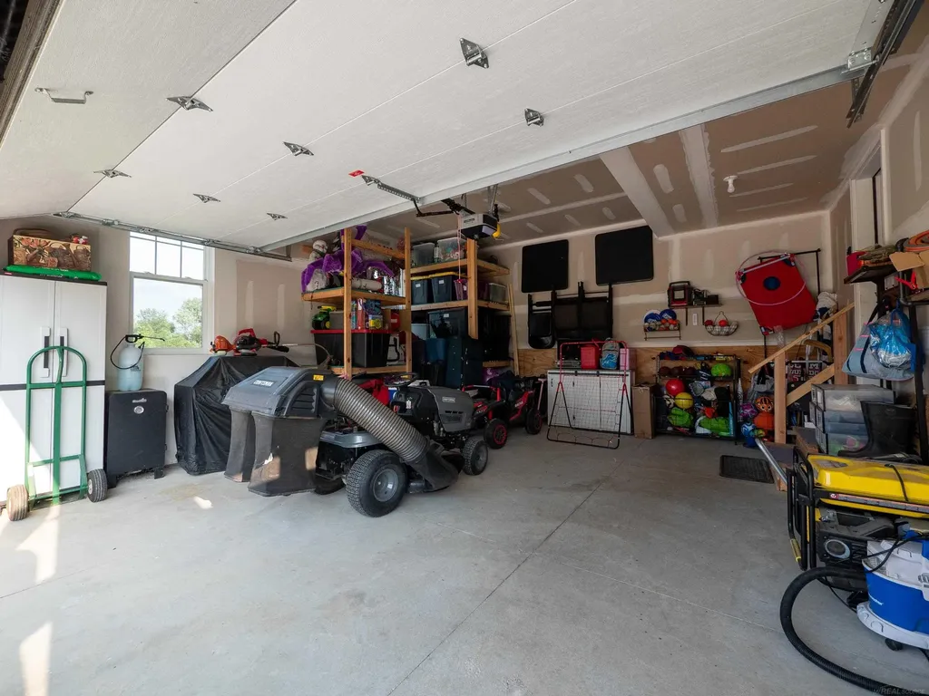 73153 Castle Court Armada Township MI 48005