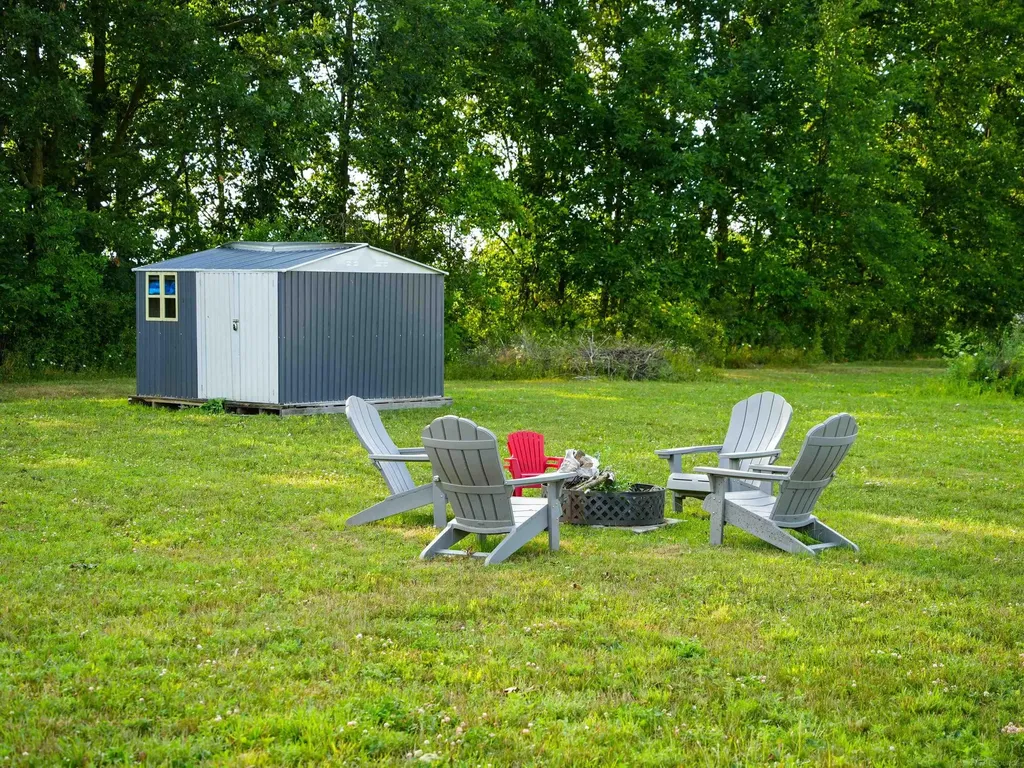 73153 Castle Court Armada Township MI 48005