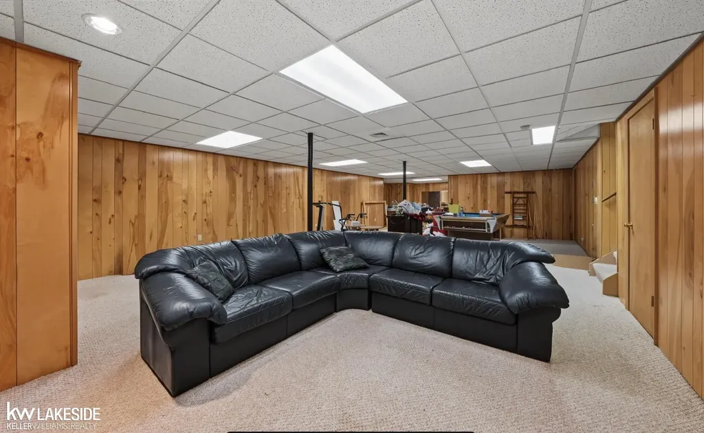 4418 Bayleaf Drive Sterling Heights City MI 48314