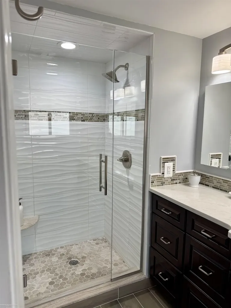 32044 Vegas Drive Warren City MI 48093