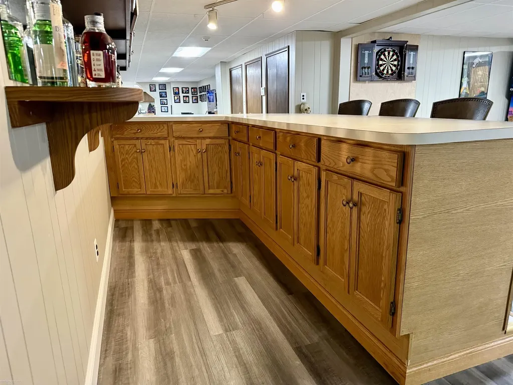 32044 Vegas Drive Warren City MI 48093