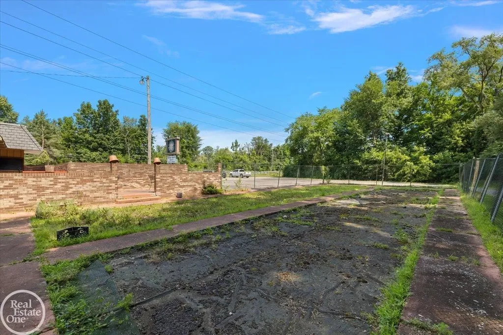 60730 Van Dyke Avenue Washington Township MI 48095