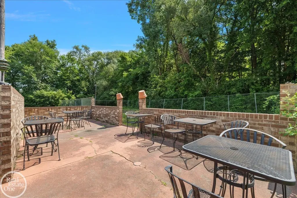 60730 Van Dyke Avenue Washington Township MI 48095