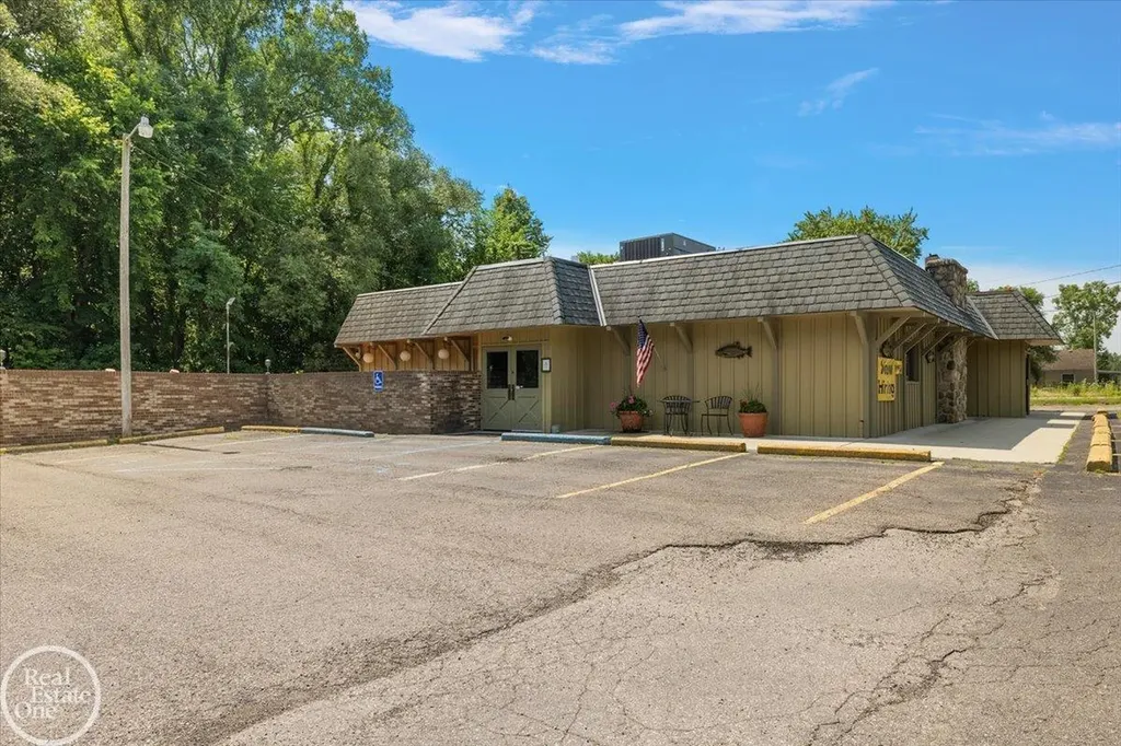 60730 Van Dyke Avenue Washington Township MI 48095