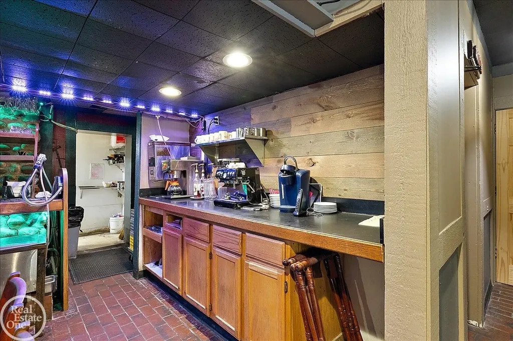 60730 Van Dyke Avenue Washington Township MI 48095