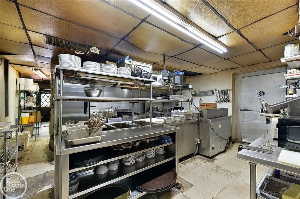 60730 Van Dyke Avenue Washington Township MI 48095
