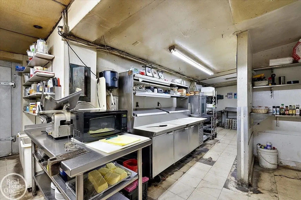 60730 Van Dyke Avenue Washington Township MI 48095
