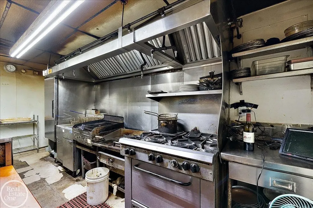 60730 Van Dyke Avenue Washington Township MI 48095