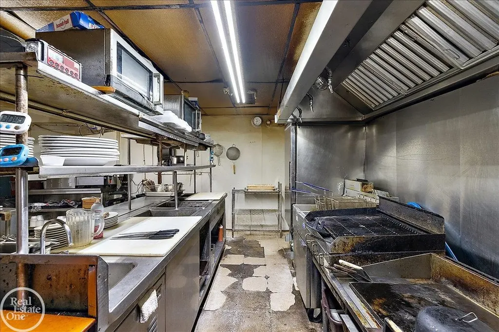 60730 Van Dyke Avenue Washington Township MI 48095