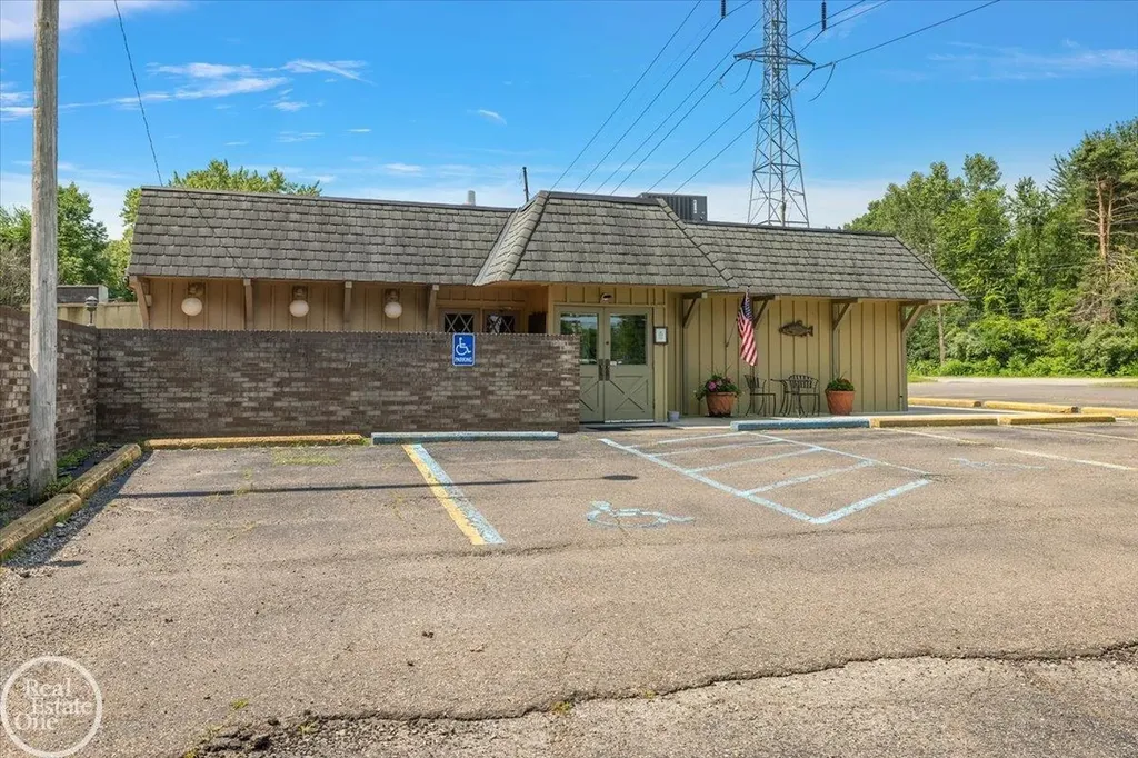 60730 Van Dyke Avenue Washington Township MI 48095