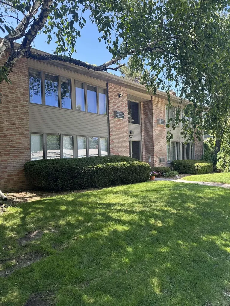 340 Concord Place Bloomfield Hills City MI 48304