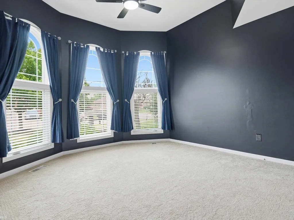 36606 Maple Leaf Drive New Baltimore City MI 48047