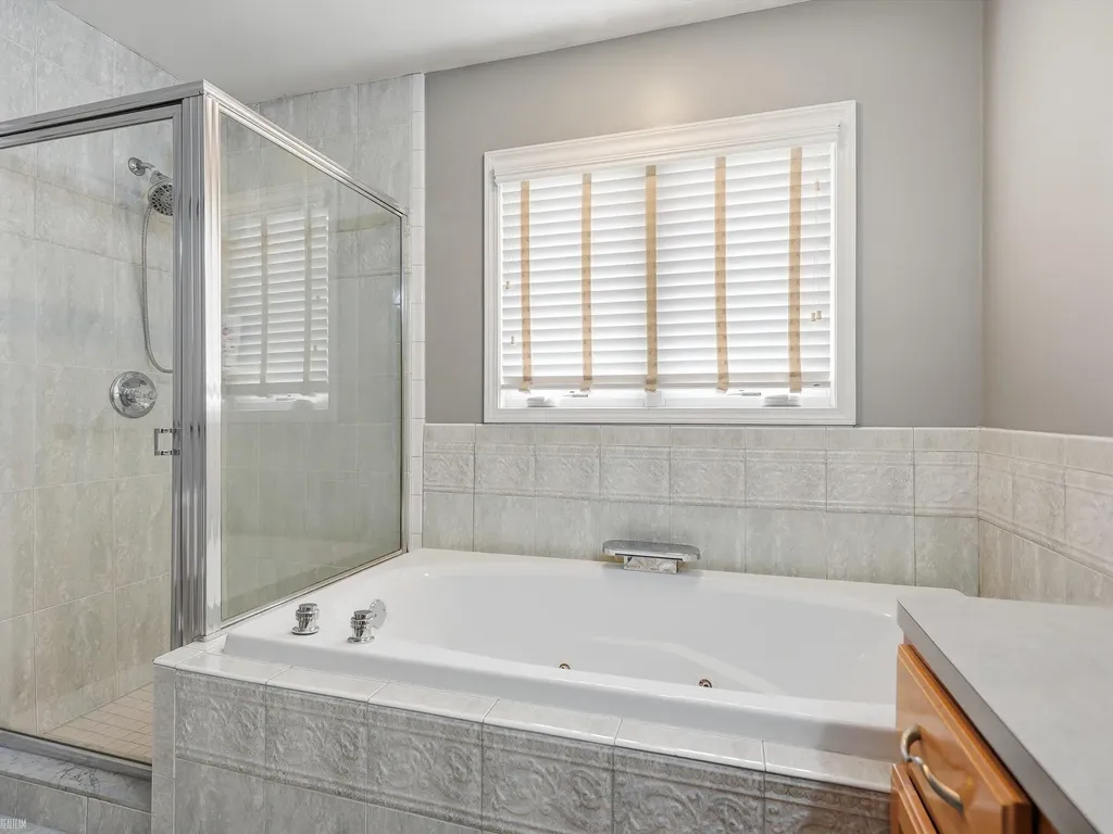 36606 Maple Leaf Drive New Baltimore City MI 48047