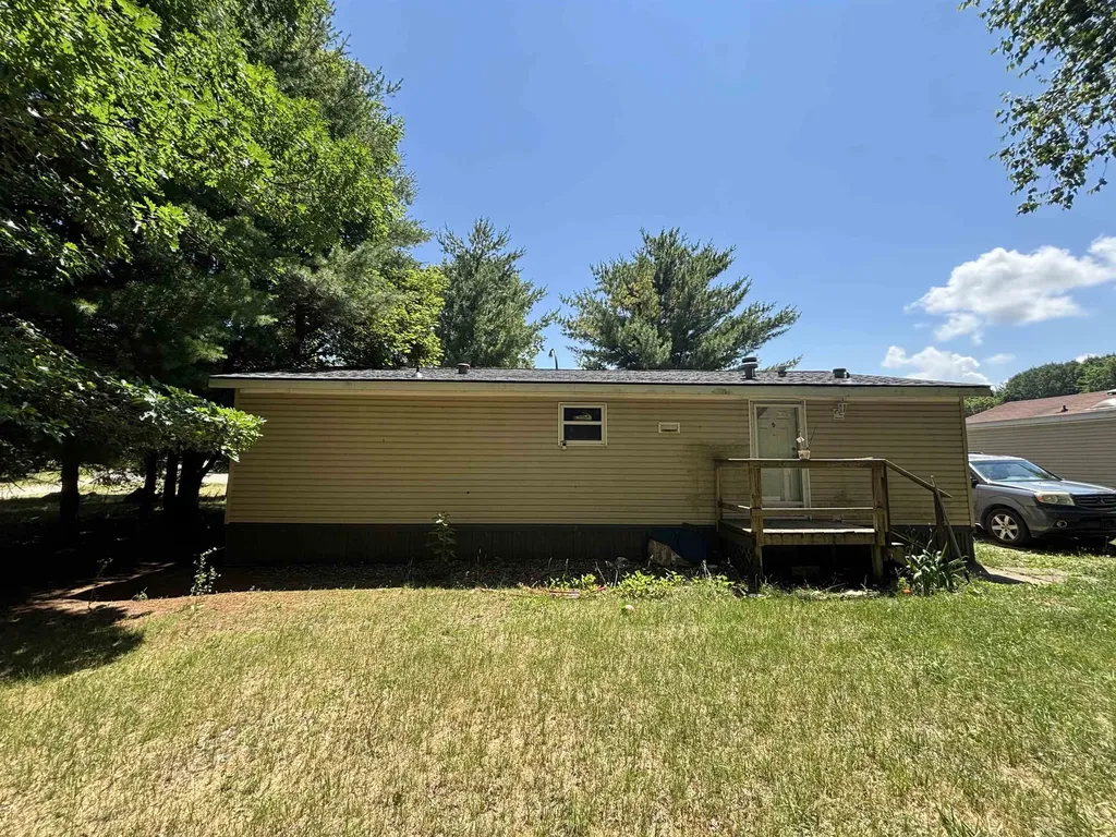 2237 Ranae Street Croswell City MI 48422