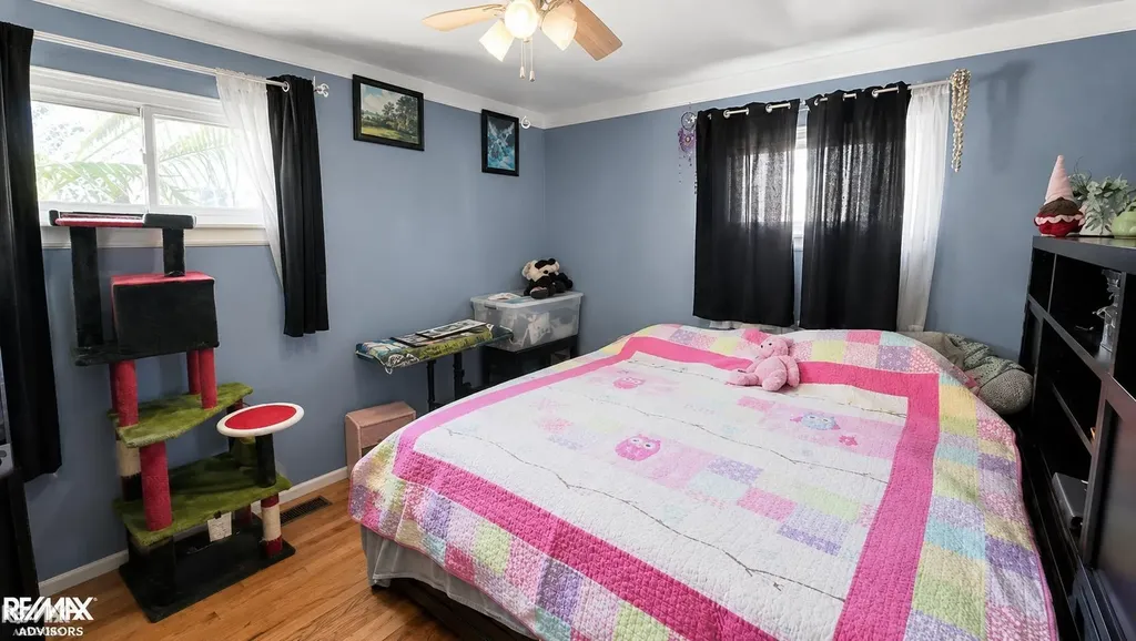 21707 Timberidge Street St. Clair Shores City MI 48082