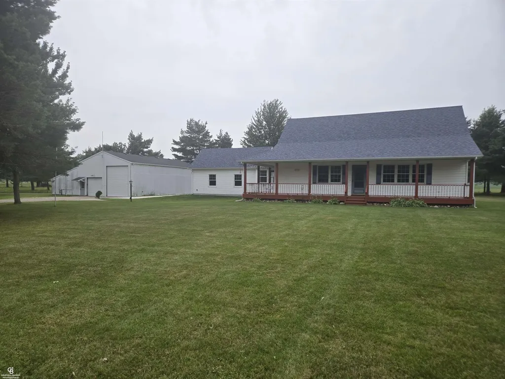 8045 Duquette Road Brockway Township MI 48097