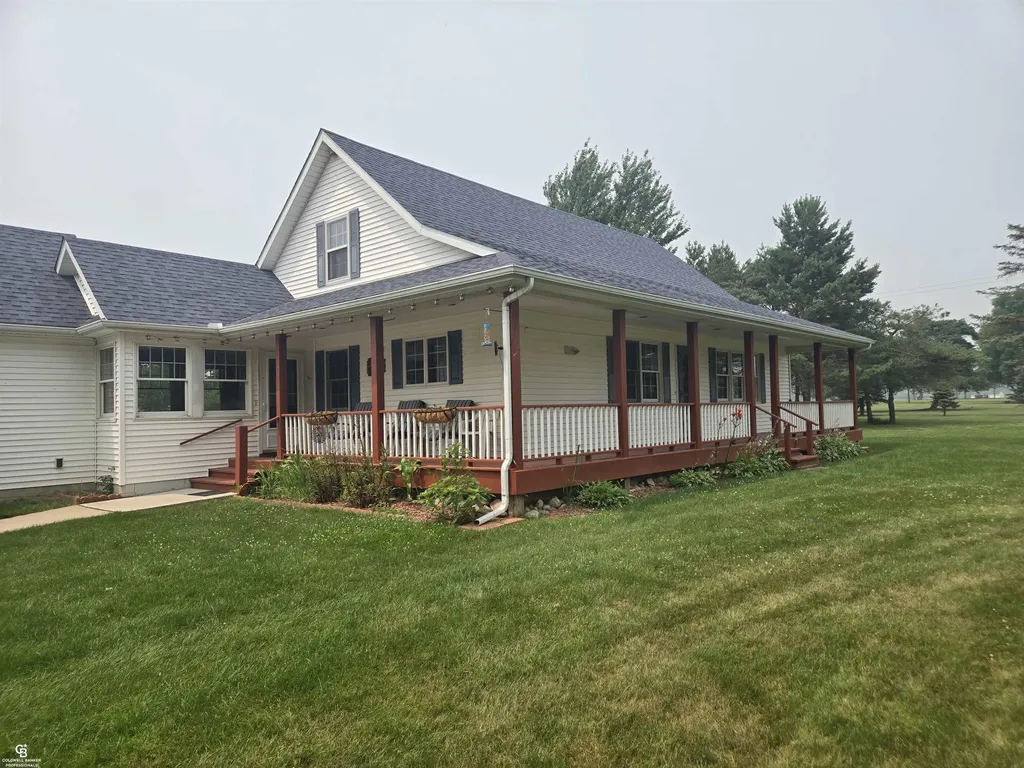 8045 Duquette Road Brockway Township MI 48097