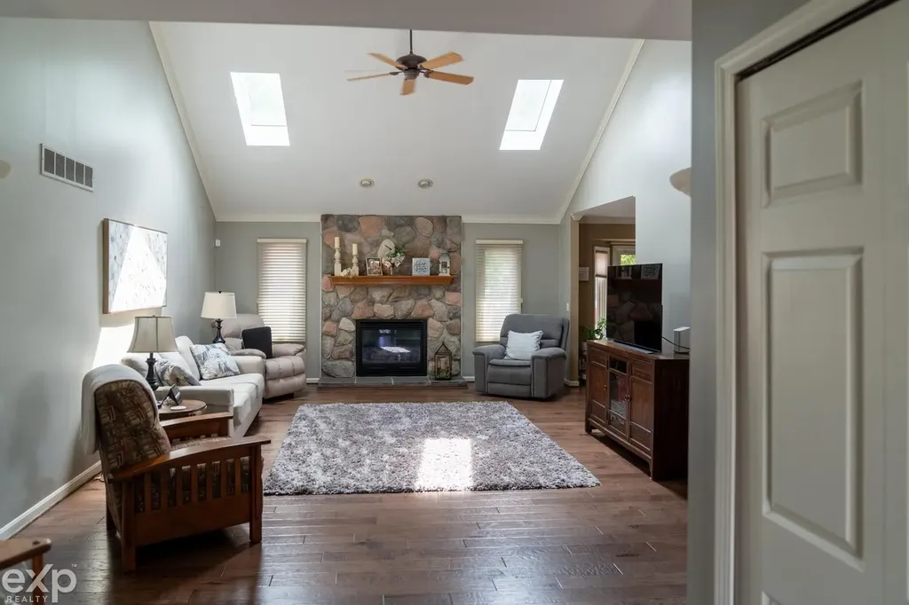 57450 Ruby Lane Washington Township MI 48094