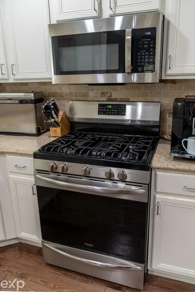 57450 Ruby Lane Washington Township MI 48094