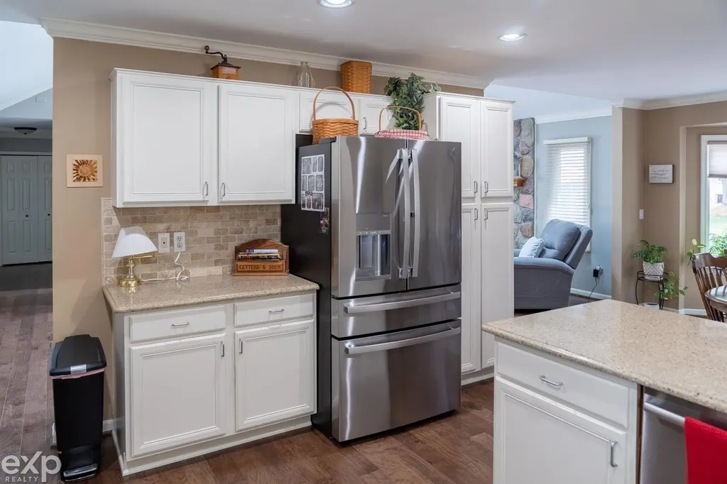 57450 Ruby Lane Washington Township MI 48094