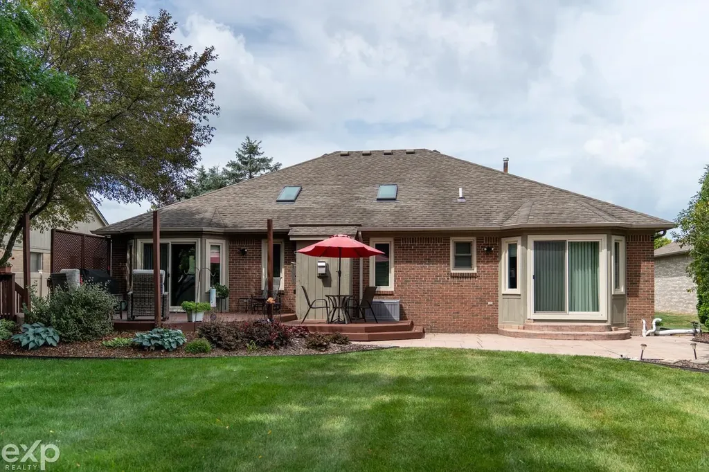57450 Ruby Lane Washington Township MI 48094