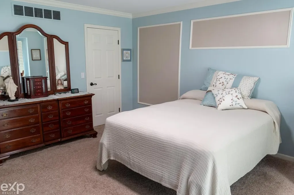 57450 Ruby Lane Washington Township MI 48094