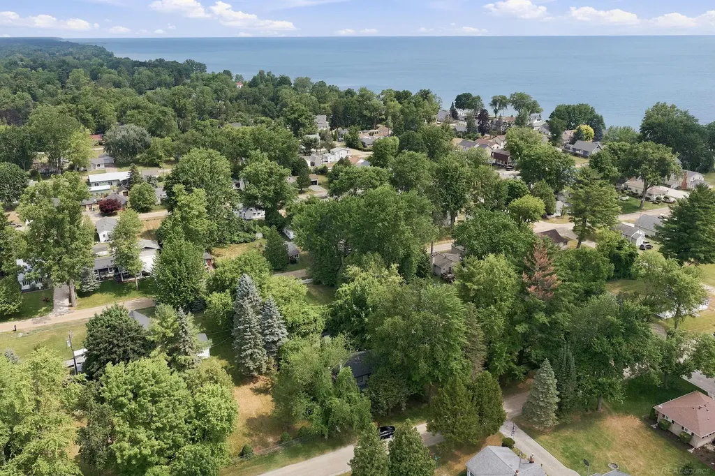 7405 Aspen Road Worth Township MI 48450