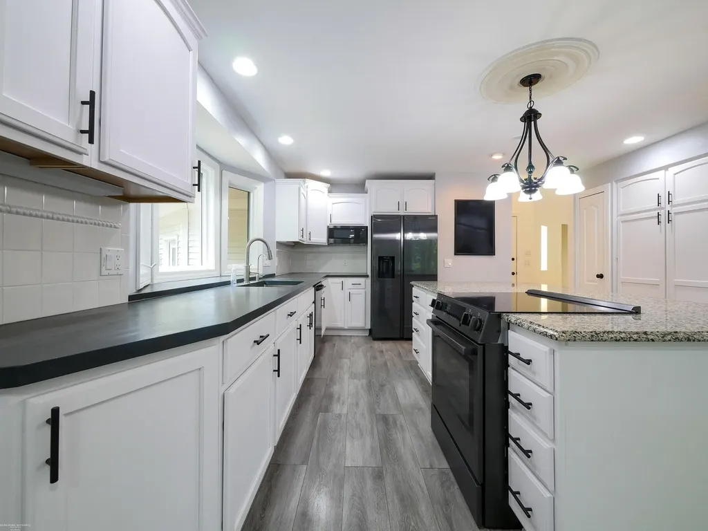 1268 Hidden View Drive Lapeer Township MI 48446