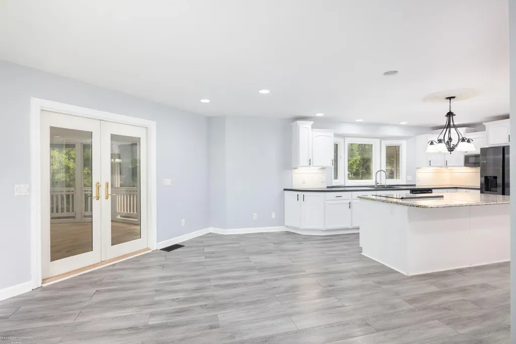 1268 Hidden View Drive Lapeer Township MI 48446