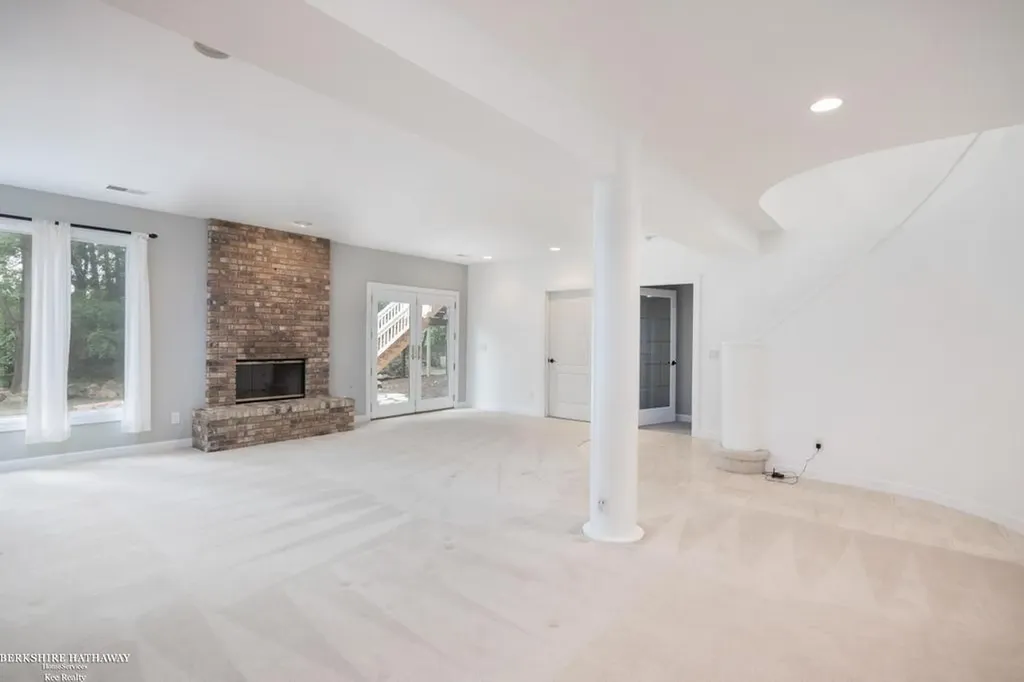 1268 Hidden View Drive Lapeer Township MI 48446