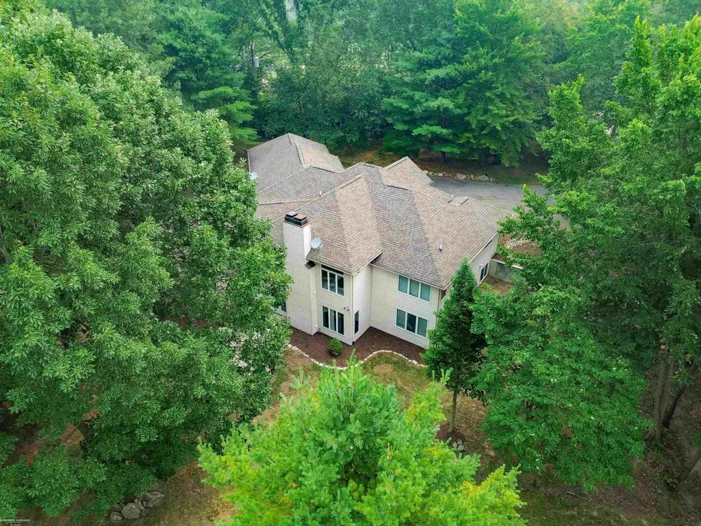 1268 Hidden View Drive Lapeer Township MI 48446