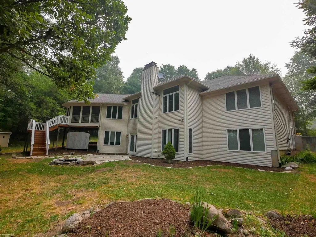 1268 Hidden View Drive Lapeer Township MI 48446
