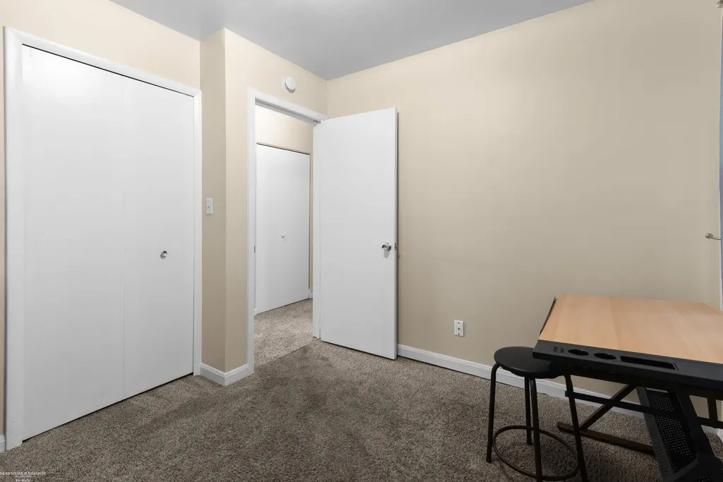 36240 Glen Street Westland City MI 48186