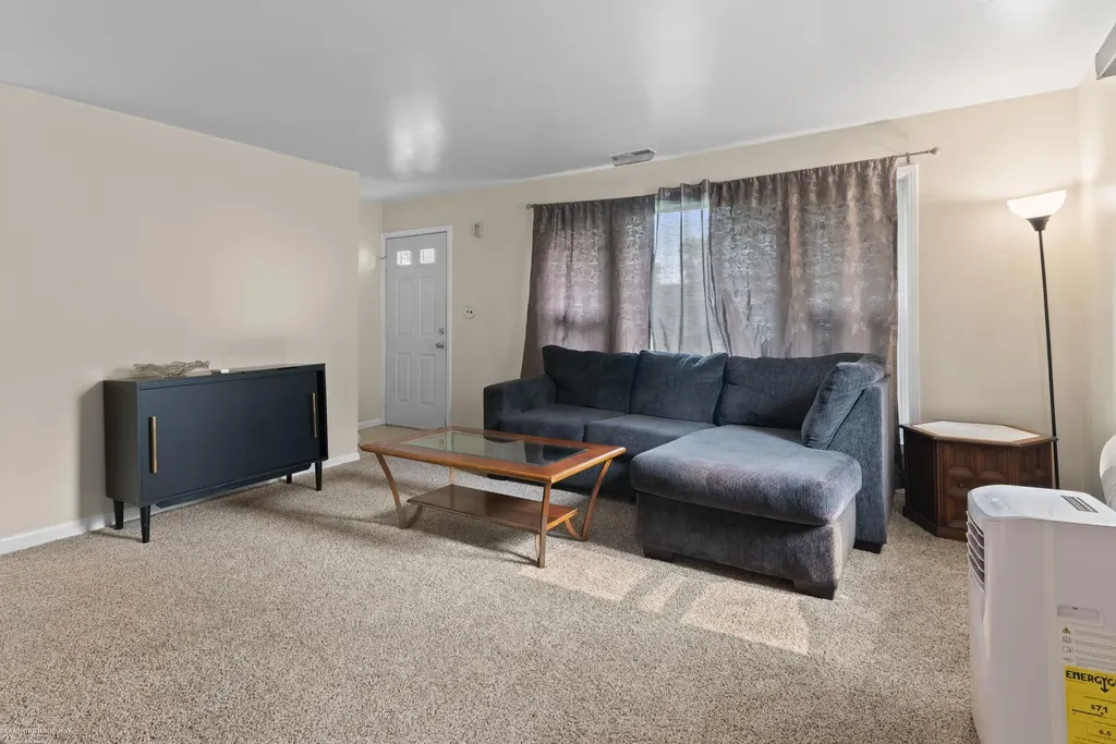 36240 Glen Street Westland City MI 48186
