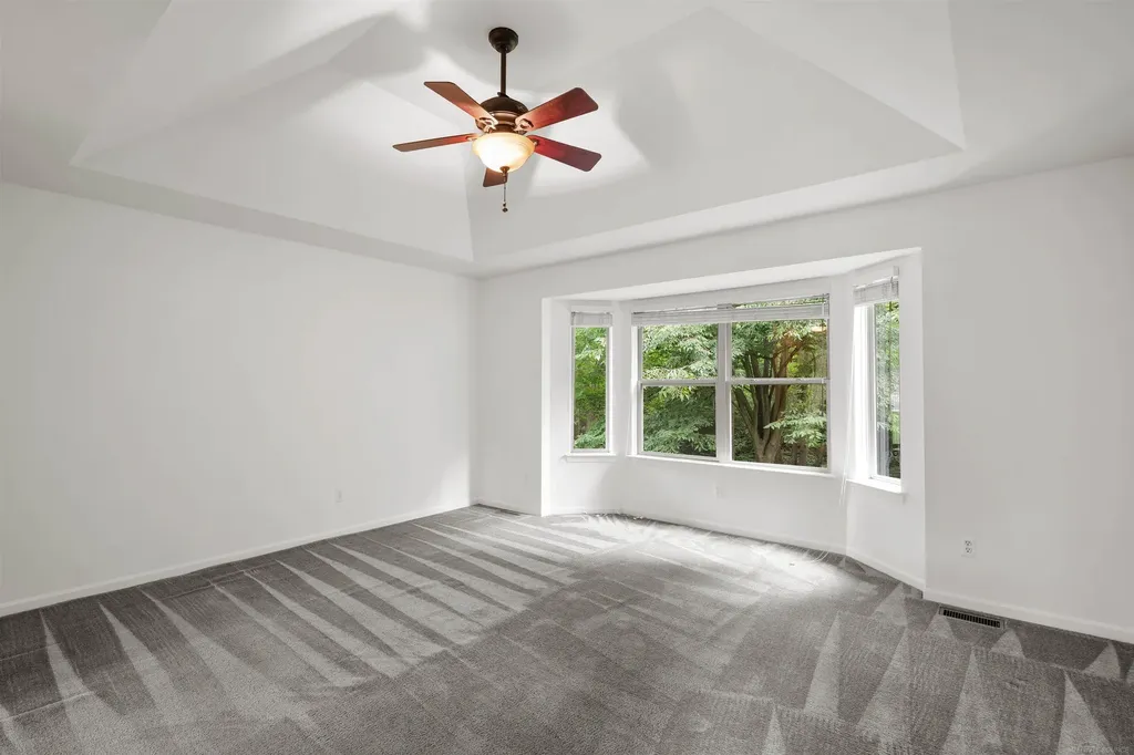 8313 Pine Creek Drive Shelby Charter Township MI 48316