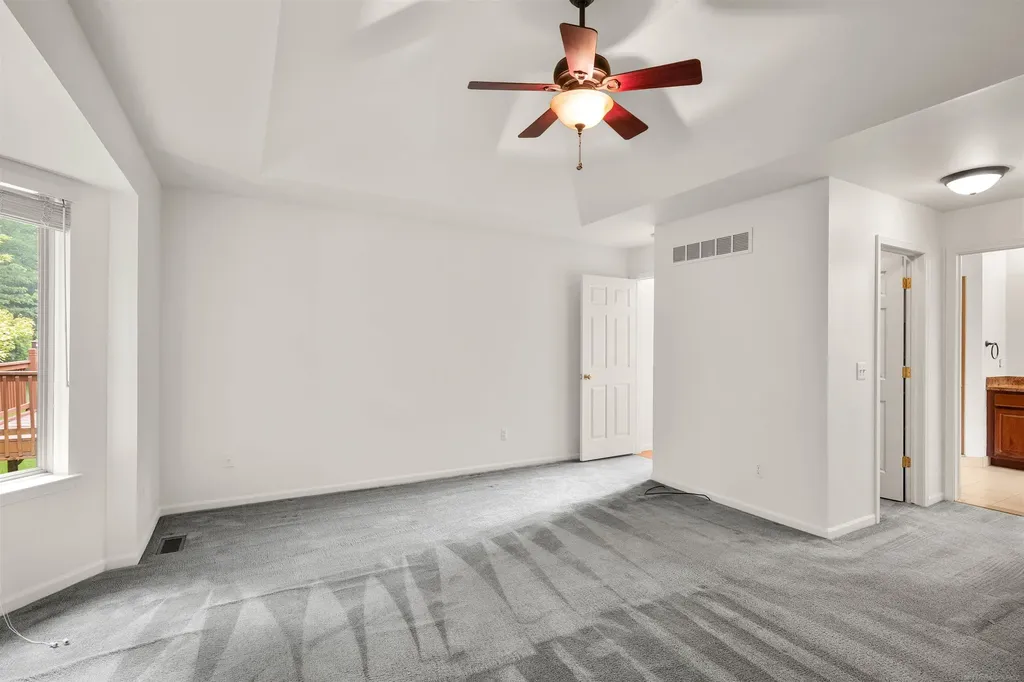 8313 Pine Creek Drive Shelby Charter Township MI 48316
