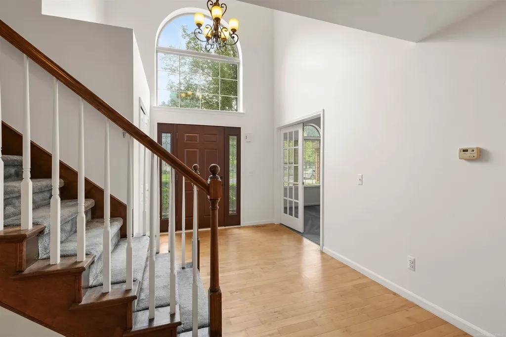 8313 Pine Creek Drive Shelby Charter Township MI 48316