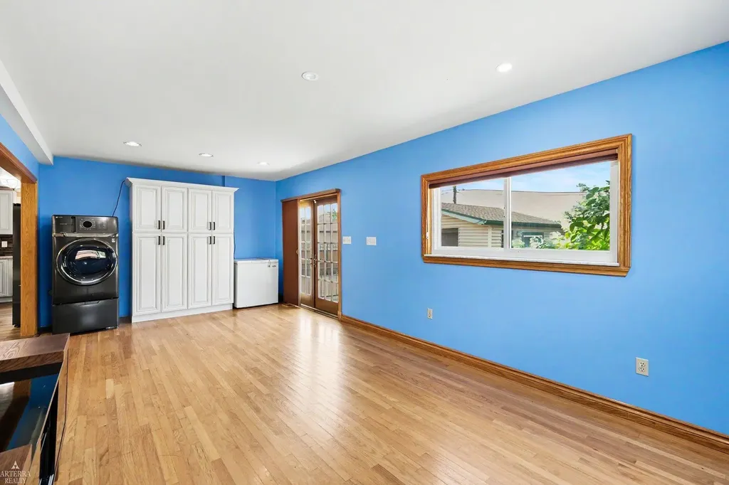 18039 S Summer Lane Fraser City MI 48026