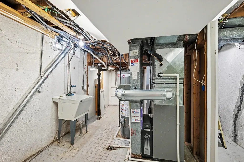 18039 S Summer Lane Fraser City MI 48026