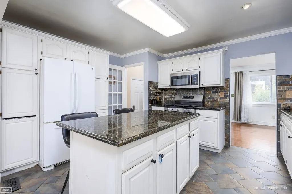 18030 Edgefield Road Clinton Charter Township MI 48035