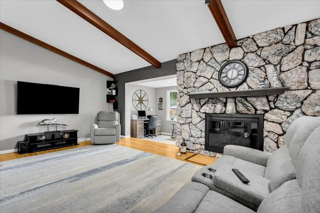 7315 Flamingo Street Clay Township MI 48001