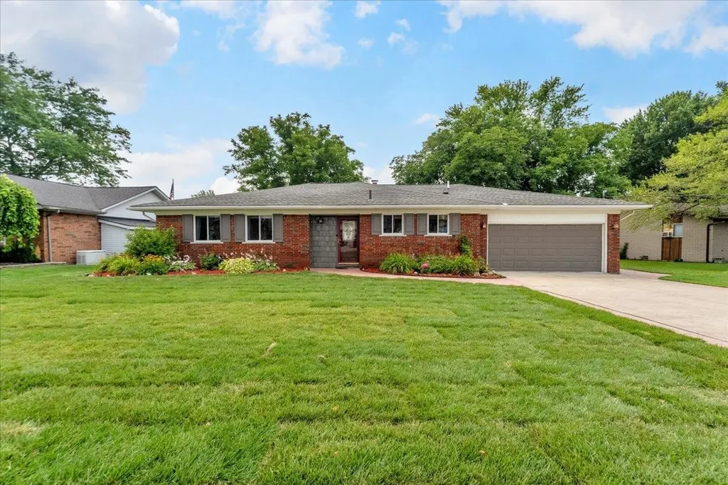 7315 Flamingo Street Clay Township MI 48001