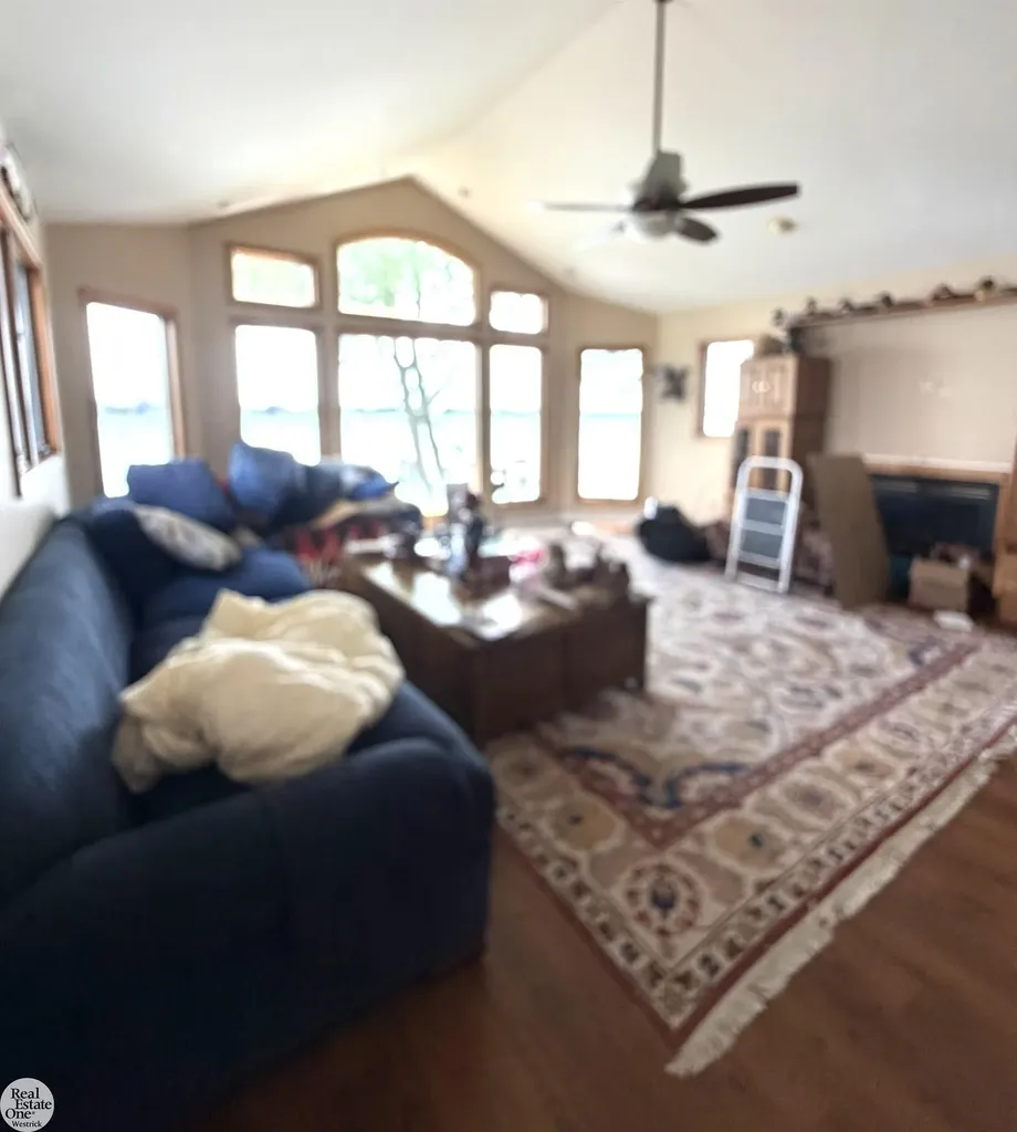 8319 River Road Cottrellville Township MI 48039