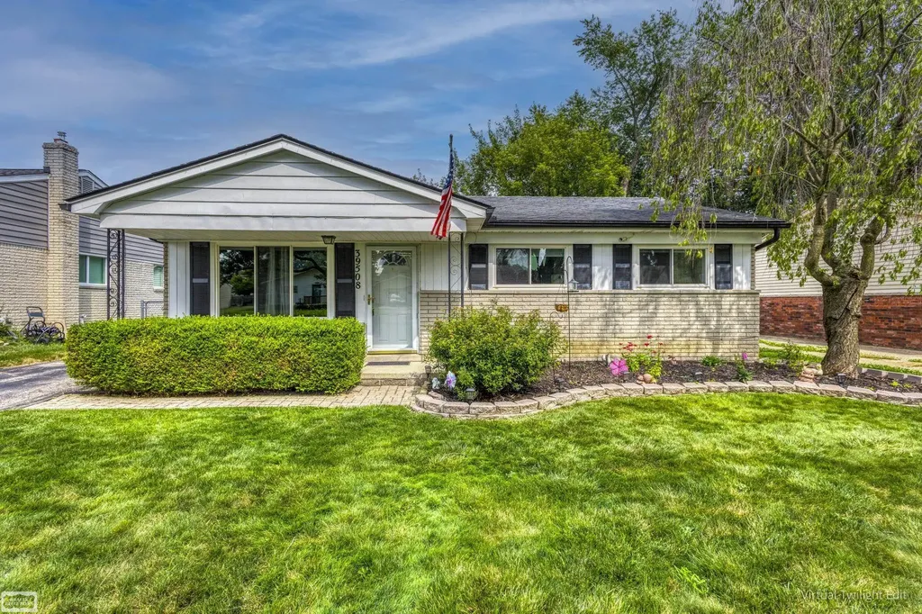 39508 Willmarth Street Harrison Charter Township MI 48045