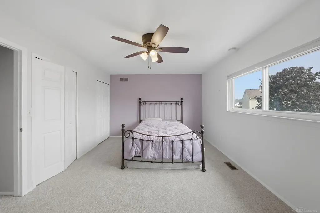 29230 Brittany Drive Roseville City MI 48066