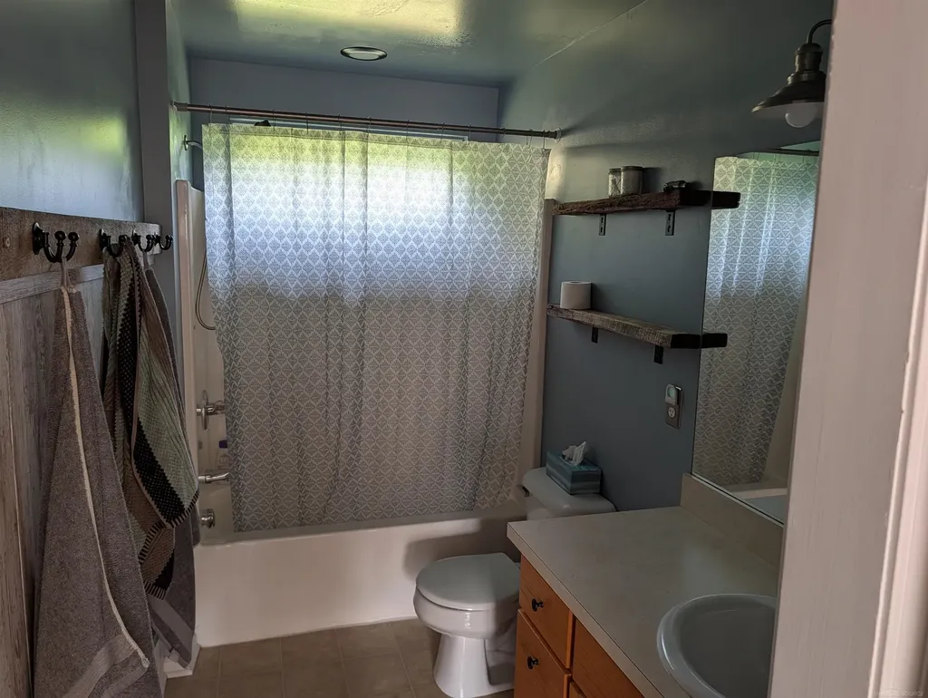 2275 Lincoln Manor Drive Grand Blanc Charter Township MI 48507