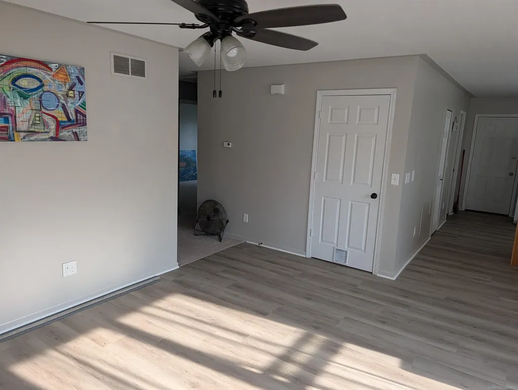 2275 Lincoln Manor Drive Grand Blanc Charter Township MI 48507